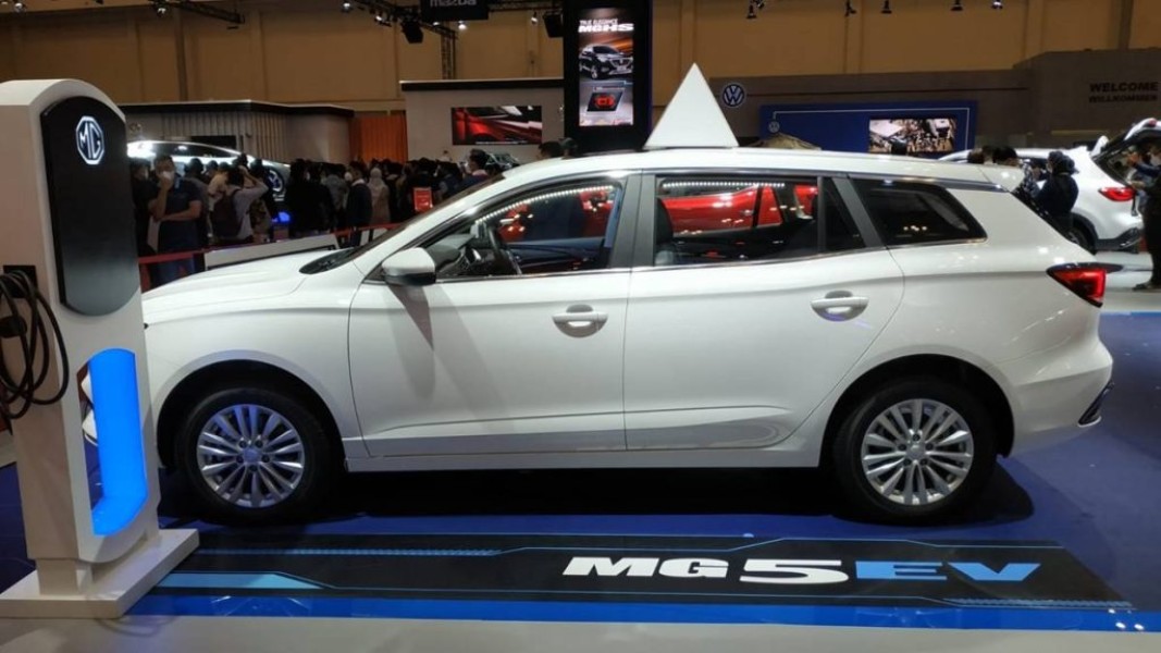 MG Gelar Pameran Keliling MG 5 EV Serta Tawarkan Harga Khusus 333,9 Juta