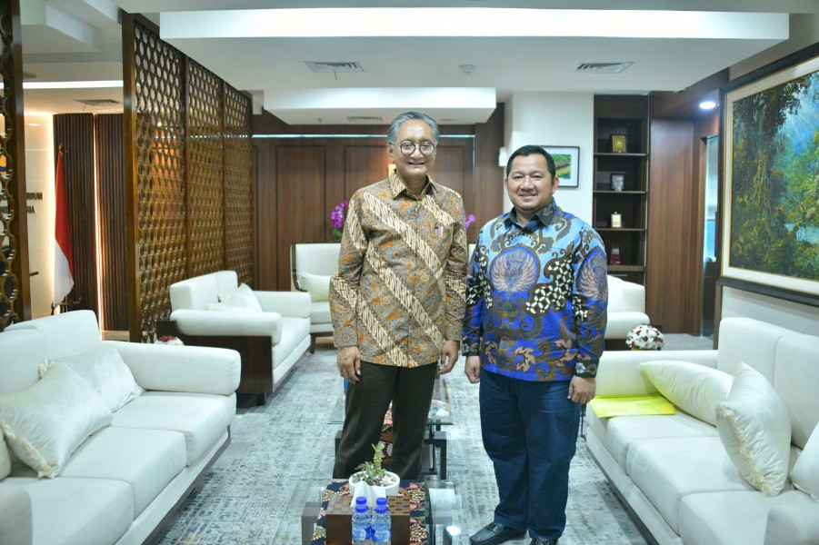 Bupati Sambas Bertemu Menteri PU RI Perjuangkan Pembangunan Infrastruktur Daerah