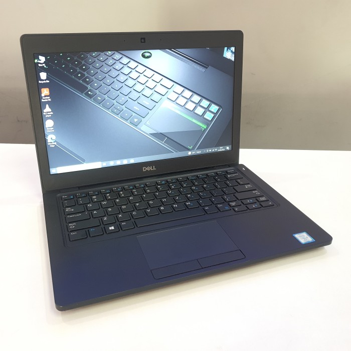 Dell Latitude 5290 Spesifikasi Laptop Bisnis Andal dengan Keamanan Tinggi