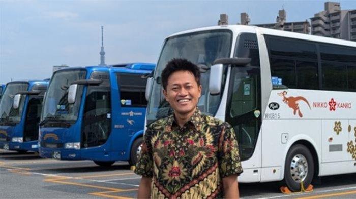 Pria Indonesia Pertama Raih Sertifikat Sopir Bus Wisata di Jepang: Lonjakan Peran Pekerja Asing di Transportasi