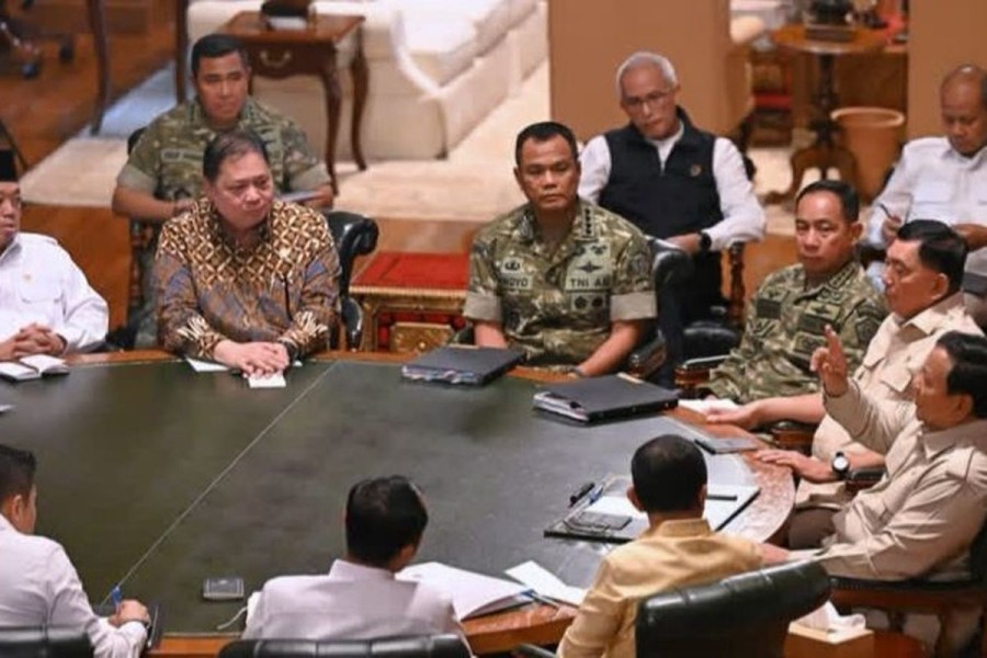 Prabowo Bahas Swasembada Nasional Dan Kesiapan Idul Fitri Bersama Menteri