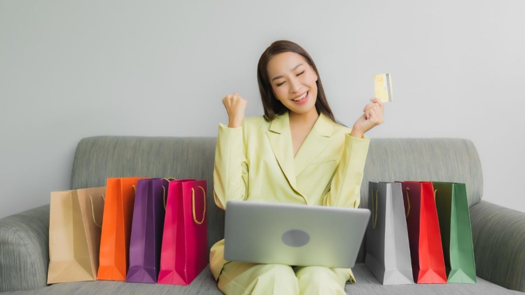 Belanja Online ala Ibu Modern