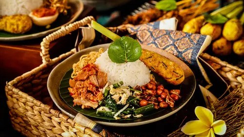 7 Tempat Makan Enak Badung Bali 2025 Murah dan Mengenyangkan