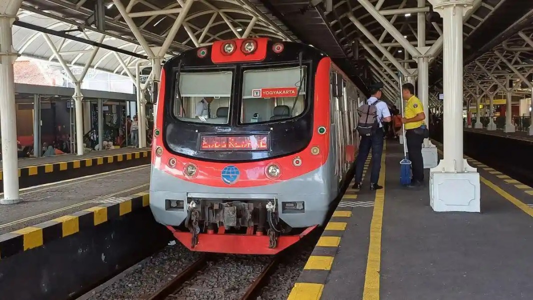 Simak Jadwal KRL Solo Jogja 27 November 2025 dari Semua Stasiun