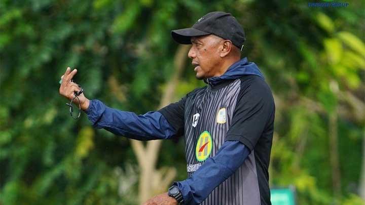 Sepak Bola Indonesia Tunjuk Rahmad Darmawan Latih Tim All Star
