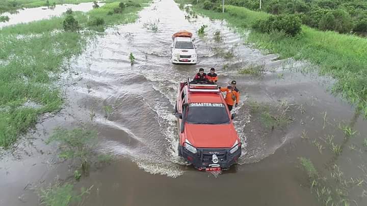 Banjir Meluas, Akses Penyeberangan Ponton RAPP Ditutup Akibat Meluapnya Sungai Kampar
