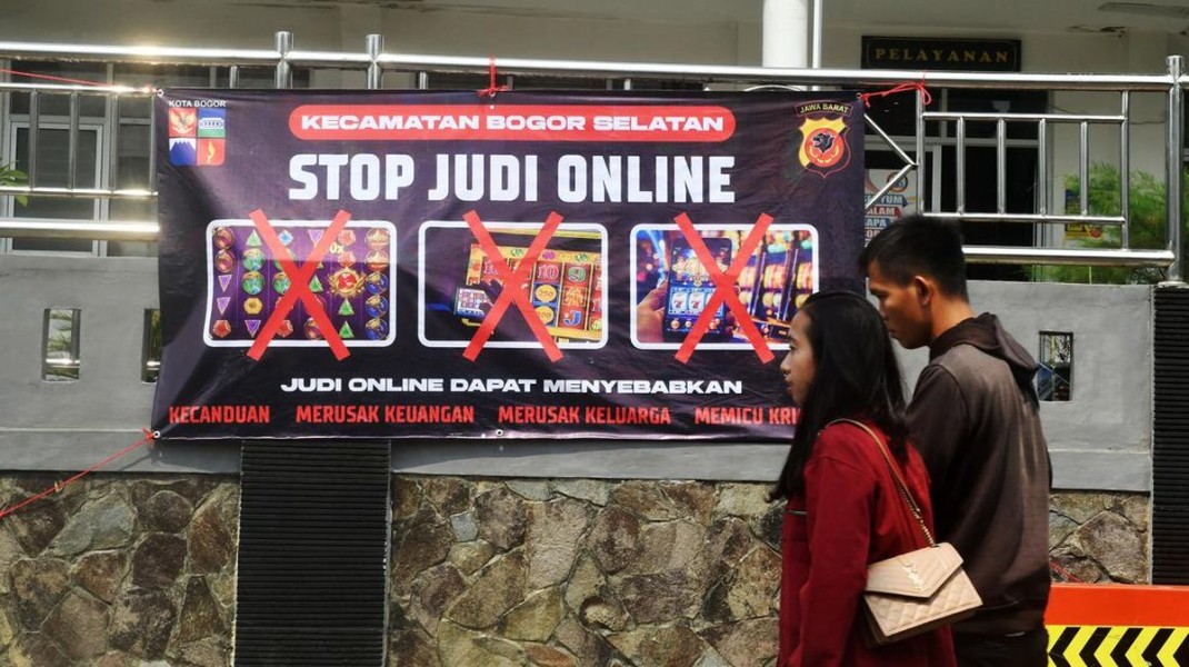 Polisi Ajak Warga Joyotakan Cegah Judi Online dan Pinjol Ilegal