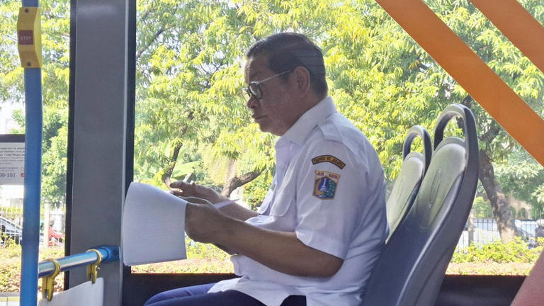 Gubernur DKI Jakarta Dorong Penggunaan Transportasi Umum