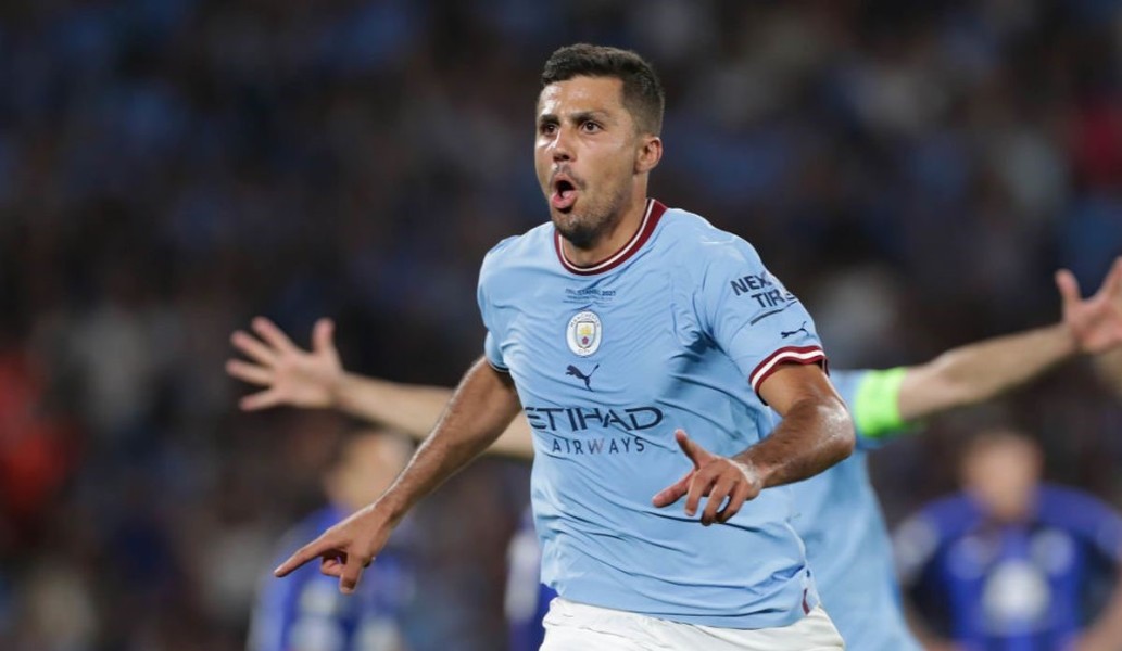 Real Madrid Bidik Rodri untuk Tengah