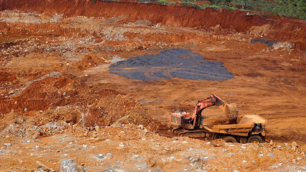 Tarif Royalti Emas dan Nikel Naik, Bahlil: Bergantung pada Fluktuasi Harga