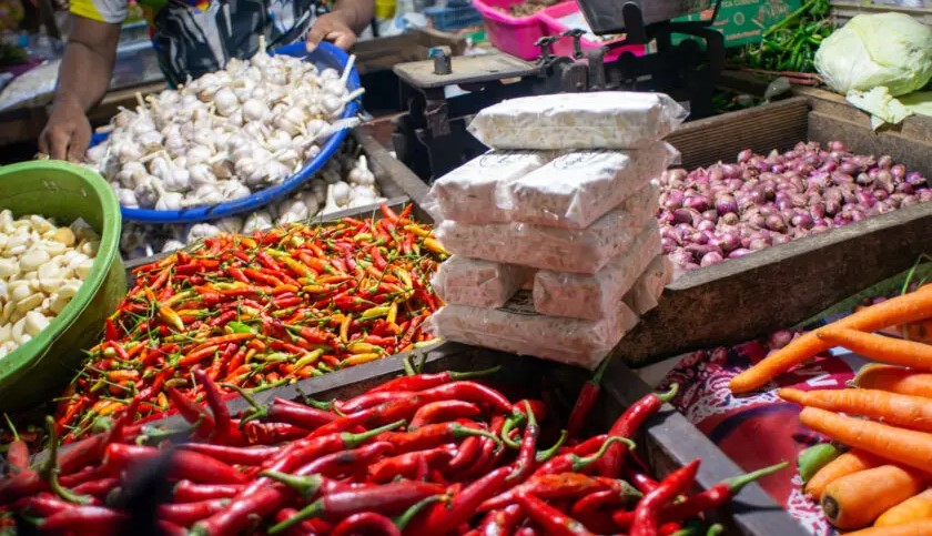 Harga Sembako Jogja Desember 2025 Melonjak, Warga Diminta Pantau Harian