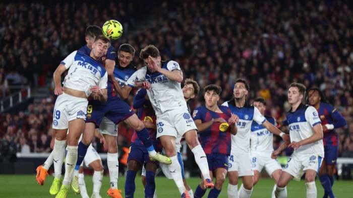 Barcelona Jaga Puncak Klasemen Lewat Kemenangan Meyakinkan