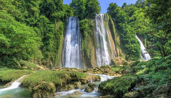 Tempat Wisata Terbaik di Sukabumi Jelang Libur Sekolah 2025 Tempat Wisata Terbaik di Sukabumi Jelang Libur Sekolah 2025