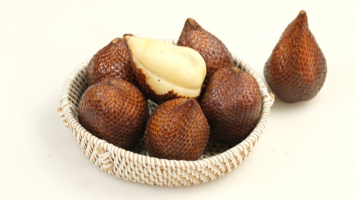 9 Manfaat Buah Salak yang Membantu Menjaga Kesehatan Tubuh Secara Alami