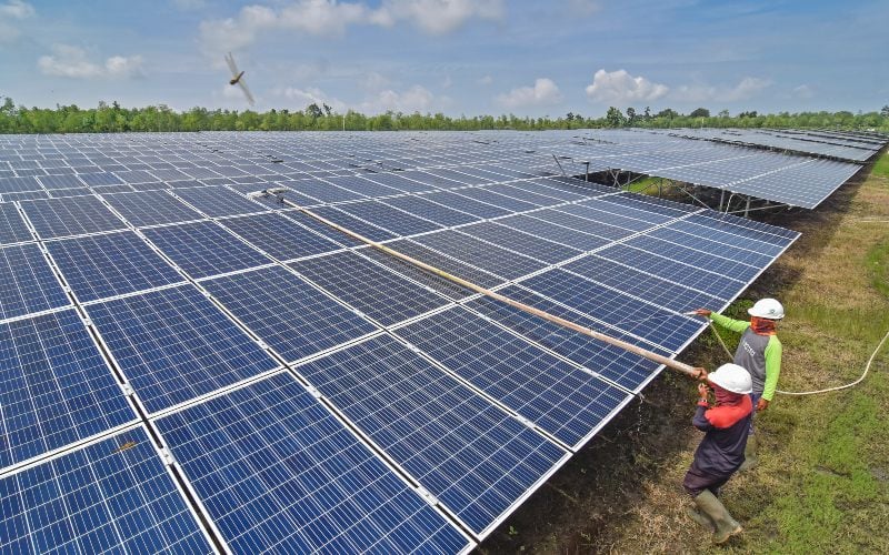 Dominasi Energi Fosil Masih Tinggi, Indonesia Dikejar Target Net Zero Emission 2060