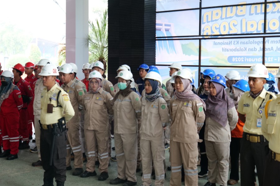 PLN IP UBP Jeranjang menjadikan apel bersama sebagai momentum pembukaan Bulan K3 Nasional 2026 untuk memperkuat budaya K3 perusahaan