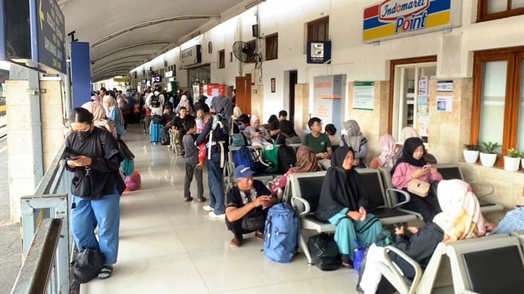 Penumpang Kereta Api Naik Tajam Saat Libur Sekolah