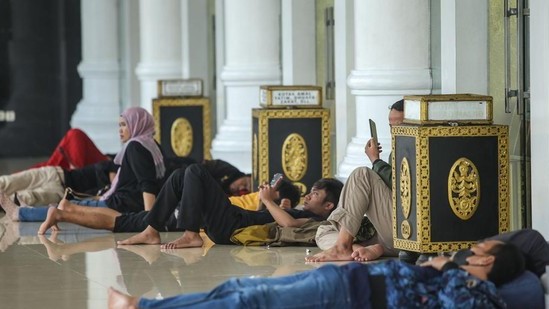 Kemenag Dorong Masjid Jadi Ruang Ibadah dan Tempat Beristirahat