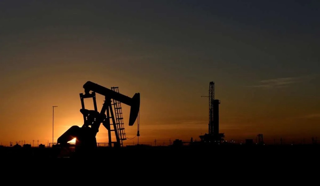 Harga Minyak Dunia Turun Tipis Dipengaruhi Negosiasi Nuklir AS Iran