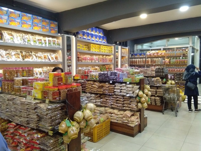 4 Tempat Oleh-Oleh Kuliner Paling Populer di Surabaya, Sering Jadi Viral di Media Sosial