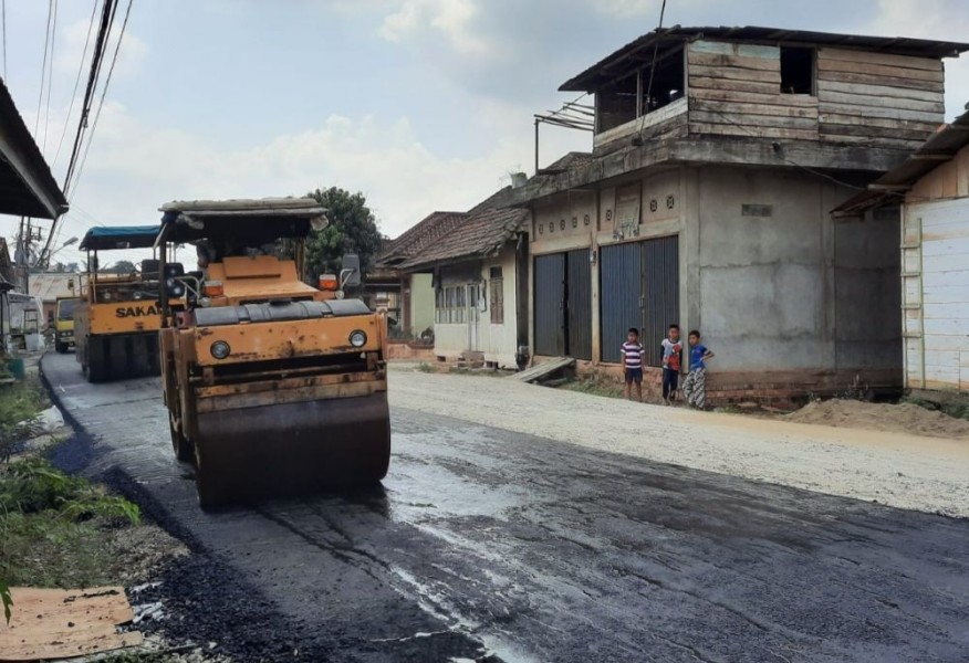 Percepatan Infrastruktur Jalan Lebak
