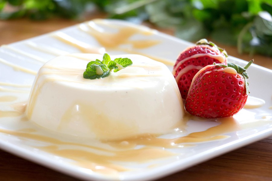 Cara Membuat Panna Cotta Rumahan untuk Sajian Manis Selama Ramadan, Lengkap 5 Resep Variasi
