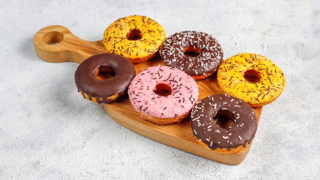 Rahasia Donat Beku Empuk Ala Usaha Rumahan: Tetap Lembut, Wangi, dan Praktis Disajikan