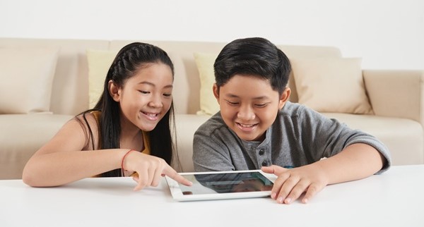 8 Gadget Edukatif Aman Buat Belajar Anak Sekolah Dasar
