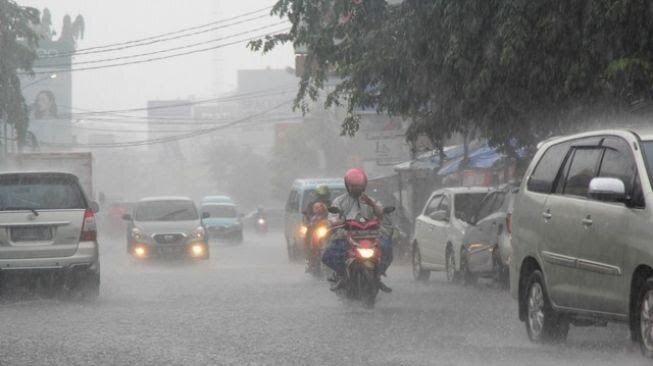 BMKG Peringatkan Hujan Ringan Hingga Lebat Jumat 27 Februari 2026