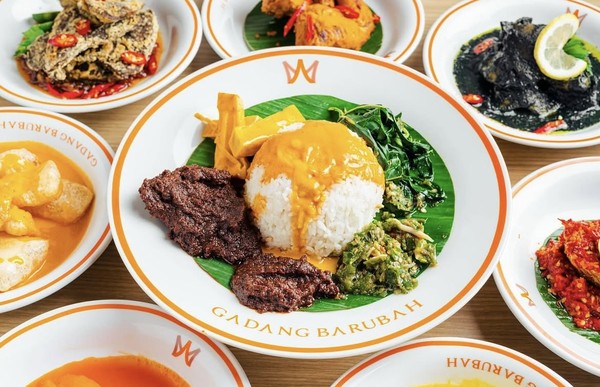 5 Restoran Nasi Padang Milik Artis Cocok untuk Bukber Lauk Melimpah