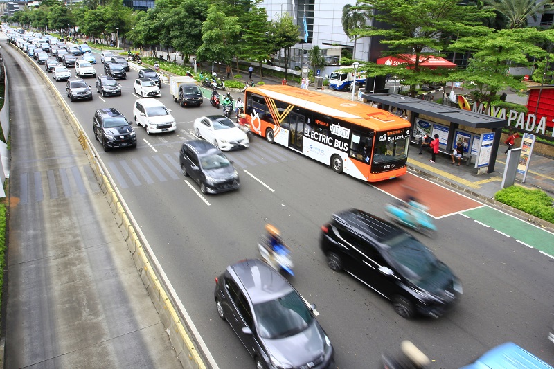 Kolaborasi ikromzaindotcom dengan naikangkotdotcom Membuat Panduan Rute Transportasi Umum - Kompasiana.com - Kompasiana.com