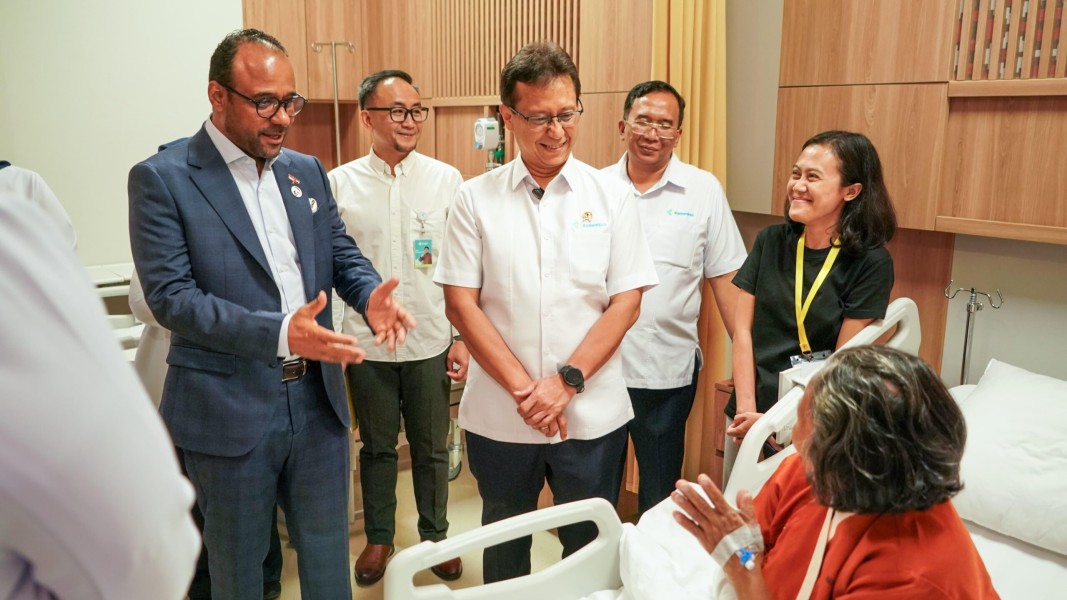 RI-UEA Bersinergi Perkuat Layanan Medis RS Kardiologi Surakarta Secara Signifikan