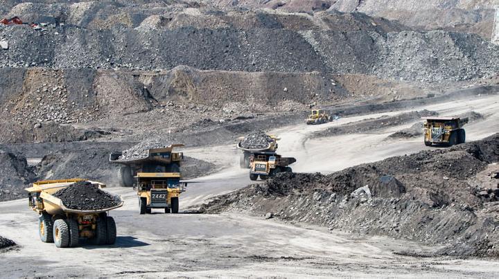 Pemerintah Usulkan Kampus Tidak Terlibat Langsung dalam Pengelolaan Pertambangan di RUU Minerba: Fokus untuk Pendidikan