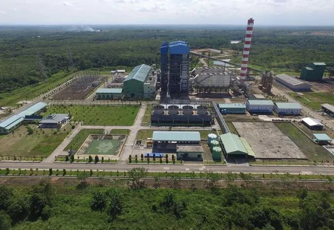 Peluang Karir di Perusahaan Tambang: Adaro Minerals Indonesia Tawarkan 14 Lowongan Kerja untuk Lulusan D3 dan S1