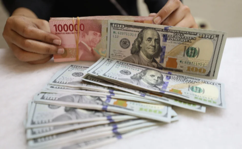 Nilai Tukar Rupiah Menguat, Menyentuh Rp16.290 per Dolar AS di Akhir Pekan