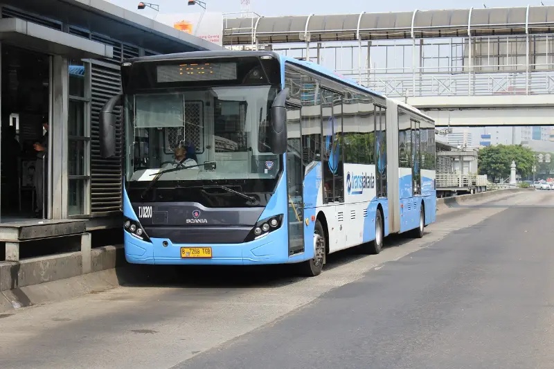 Transportasi Umum Gratis di Jakarta untuk 15 Golongan Warga