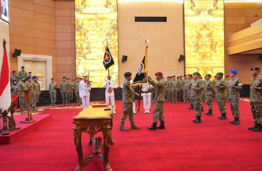 Panglima TNI Lantik Febriel Sikumbang Jadi Pangdam Cendrawasih Baru
