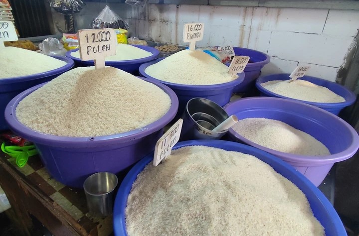 BPS Catat Harga Beras Medium Premium Turun September 2025
