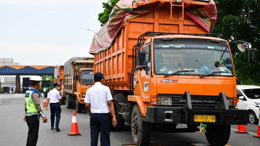 Aturan Kendaraan Berat Didorong Demi Kelancaran Tanjungpinang