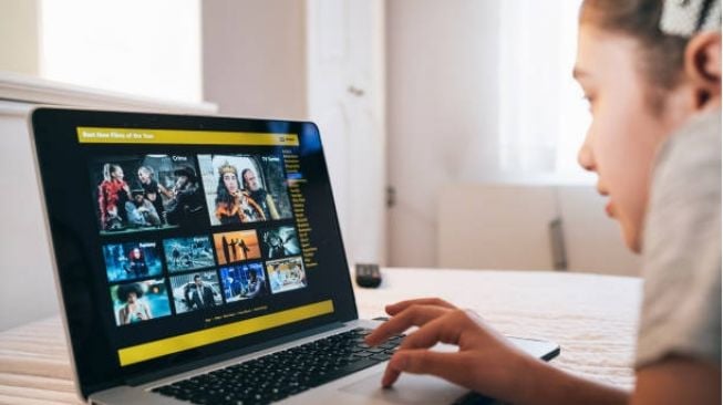 Film Berkualitas Secara Legal dan Gratis: Panduan Situs Nonton Film Resmi dan Terpercaya