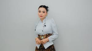 Wika Salim Berjuang Menghadapi Dugaan Penggelapan Uang oleh Mantan Manajemen, Rencana Pembangunan Rumah Orang Tua Tertunda
