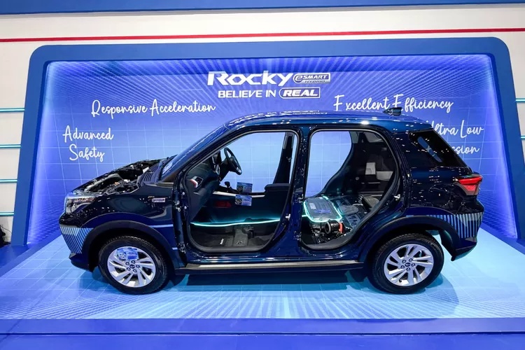 Daihatsu Pamer 6 Inovasi Otomotif Terbaru GJAW 2025