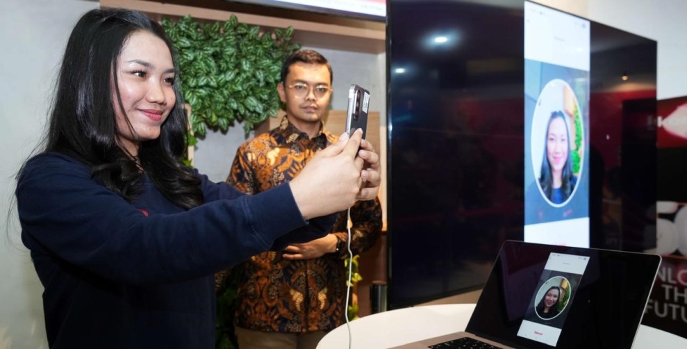 Telkomsel Perkuat Keamanan Digital Melalui Registrasi Biometrik