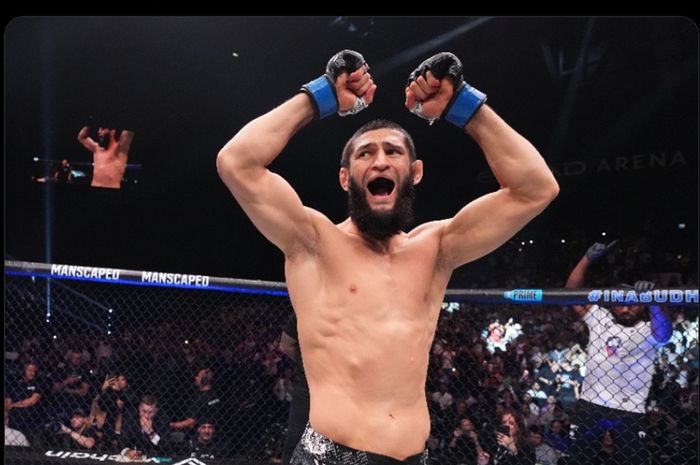 Chimaev Siap Buktikan Diri di UFC 319