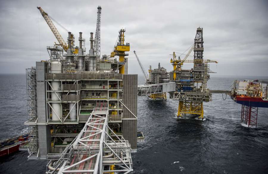 Harga Minyak Dunia Tembus US$140 Dipicu Gangguan Pasokan Global Terbesar