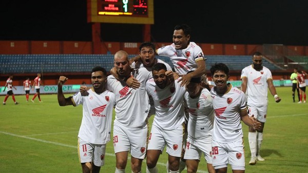 Liga Indonesia: Menguak Daftar Juara dari Masa ke Masa  Siapa yang Menjadi Raja Sejati?