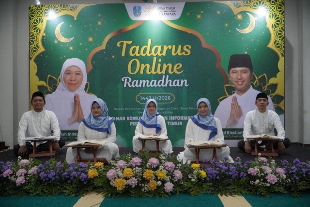 ASN Kominfo Jatim Perkuat Spiritualitas Lewat Tadarus Online Ramadan 1447 H