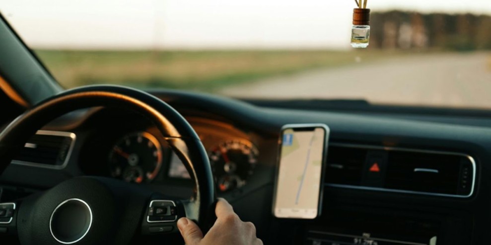 15 Rekomendasi Parfum Mobil Mewah dan Tahan Lama!