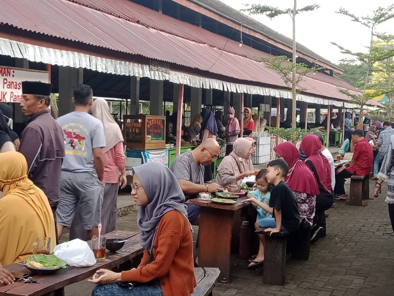 Festival Kuliner Ramadhan ke-8 di Argowijil, Gunungkidul: Memacu Ekonomi Lokal