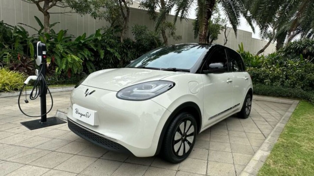 Pilihan Mobil Listrik Wuling, Harga Terbaru dan Jarak Tempuh